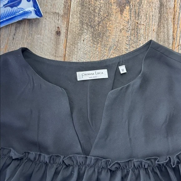 Patrizia Luca Milano Black Ruffled Blouse Size Medium - Picture 3 of 12